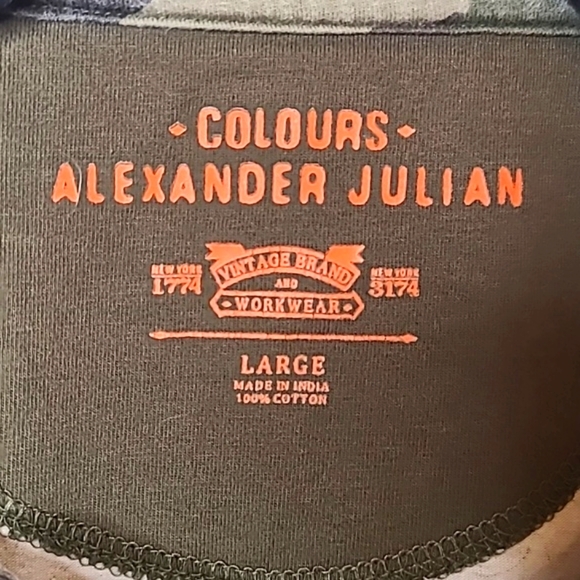 Colours By Alexander Julian Stretch Knit Front Pocket Camo Tee Men's Size Large - Picture 4 of 11